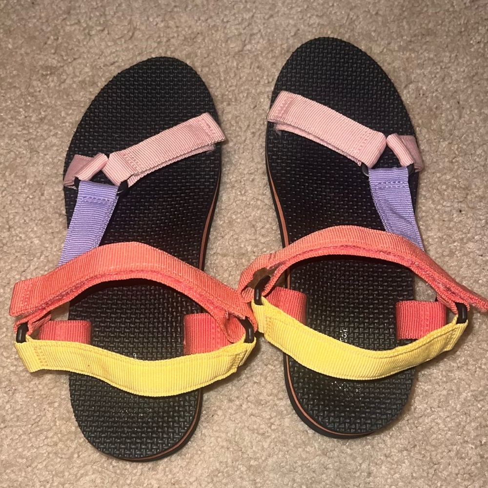 Time and tru sandals